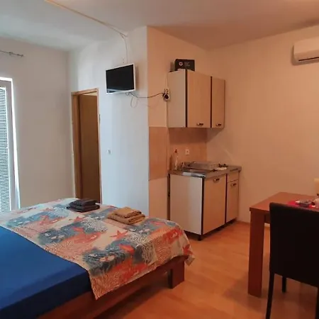 Apartments Muic Tisno Exterior photo