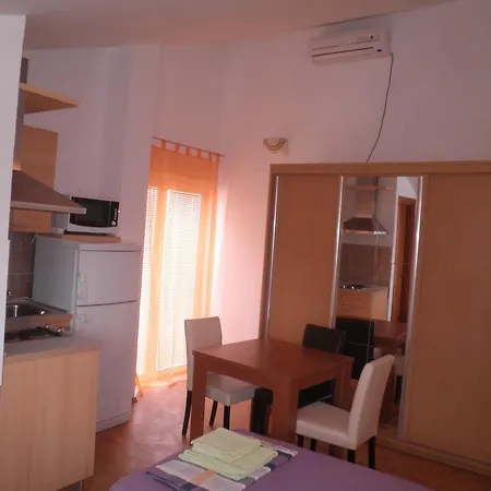 Apartments Muic Tisno Exterior photo