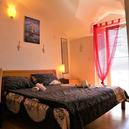 Apartments Muic Tisno Exterior photo