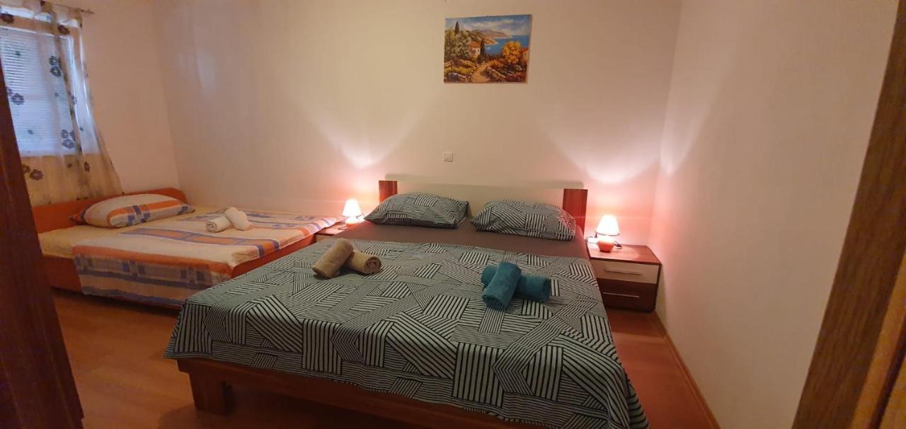Apartment Muic